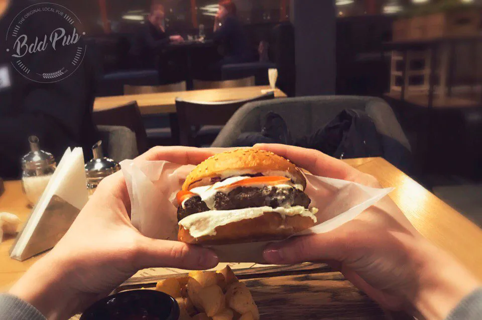 Фирменный бургер БДД Паб